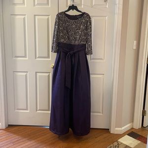 Jessica Howard formal gown